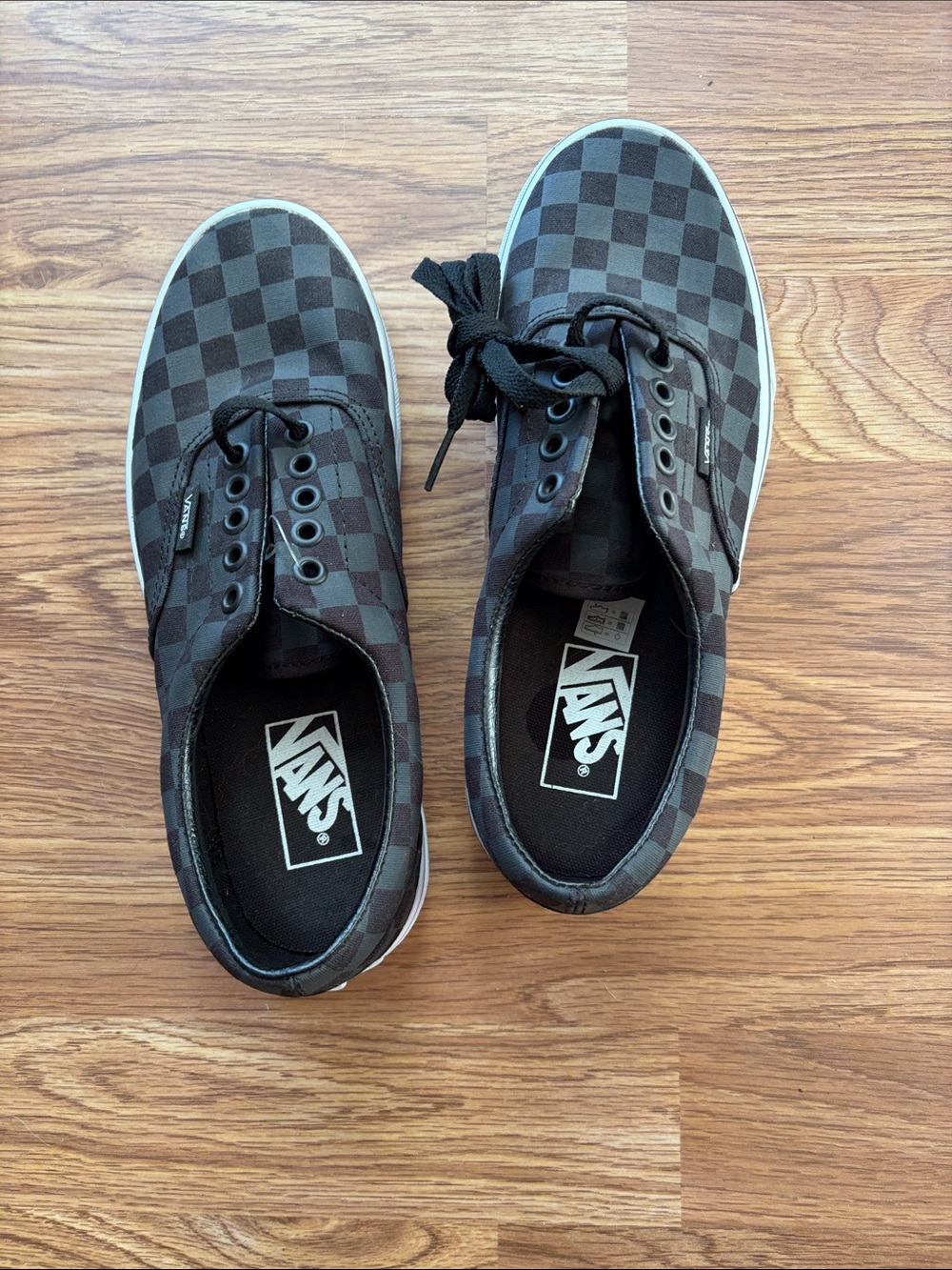 Vans Checkerboard Canvas Low-Top Sneakers - Black & Gray - Picture 5 of 13